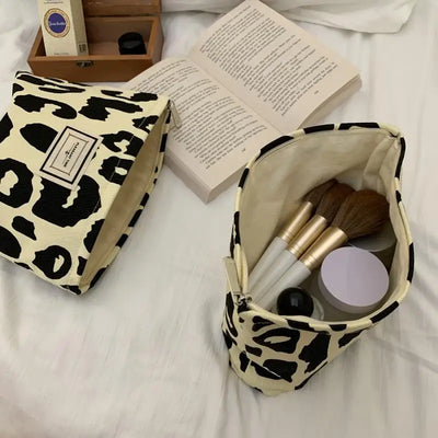 Pink Leopard Print Women Cosmetic Bag Retro Flower Ladies Small Clutch Purse Travel Handbags Schoolgirl Pencil Storage Bags